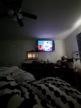 Snapshot of Frank198901 chatting on 17, 12, 2025 Frank198901 online show from 17, 12, 2025