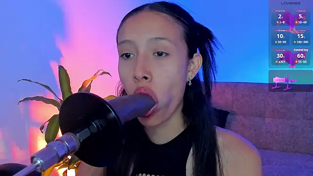 alicemoon   online show from 7, 3, 2026