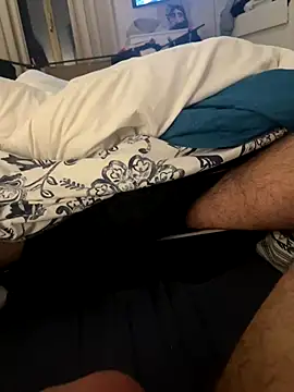 Snapshot of francy242 chatting on 12, 9, 2025 francy242 online show from 12, 9, 2025