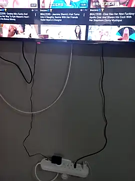 dickmancrazy online show from 8, 4, 2026