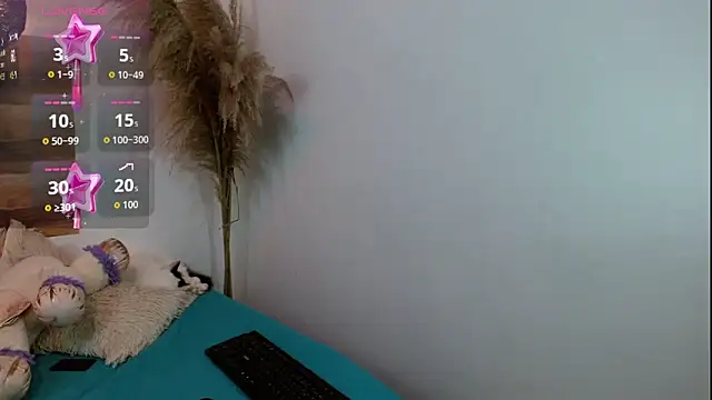 Snapshot of mafe_velezzz chatting on 28, 11, 2025 mafe velezzz online show from 28, 11, 2025