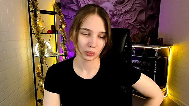 TessaMill online show from 3, 12, 2025