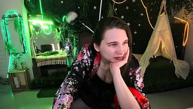 TessaMill online show from 15, 2, 2026