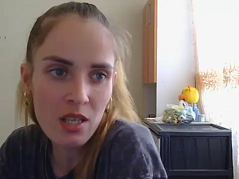 JayeTyler online show from 13, 11, 2025