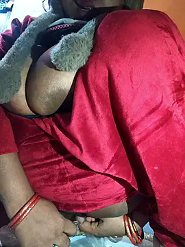 Dassing strip couple online show from 10, 1, 2026