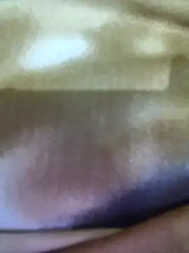 Dassing strip couple online show from 5, 4, 2026