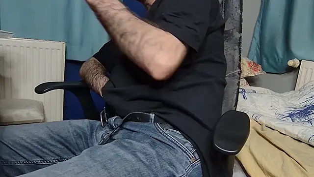 Snapshot of flydirty chatting on 6, 5, 2026 flydirty online show from 6, 5, 2026