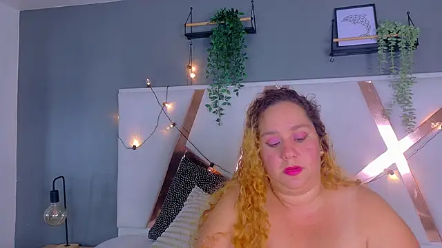 JenaCooper  online show from 11, 3, 2026