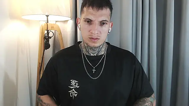 Snapshot of Shane_Clay chatting on 15, 9, 2025 Shane Clay online show from 15, 9, 2025