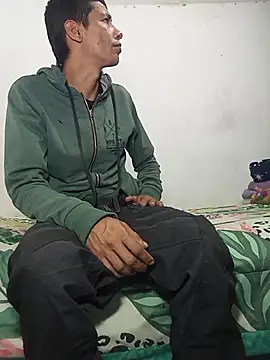 Snapshot of paisita122 chatting on 12, 1, 2026 paisita122 online show from 12, 1, 2026