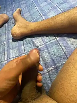 Snapshot of girlslvrs chatting on 9, 1, 2026 girlslvrs online show from 9, 1, 2026