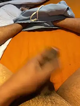 Snapshot of girlslvrs chatting on 1, 2, 2026 girlslvrs online show from 1, 2, 2026