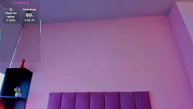 violet myerrs online show from 11, 2, 2026