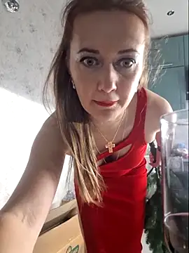 Snapshot of Isabe1 chatting on 18, 12, 2025 Isabe1 online show from 18, 12, 2025