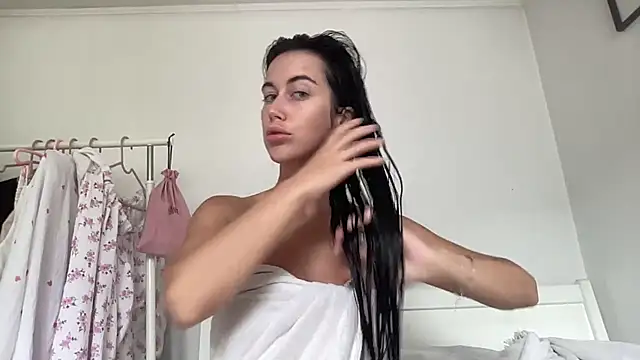 Snapshot of Talyo19 chatting on 13, 9, 2025 Talyo19 online show from 13, 9, 2025