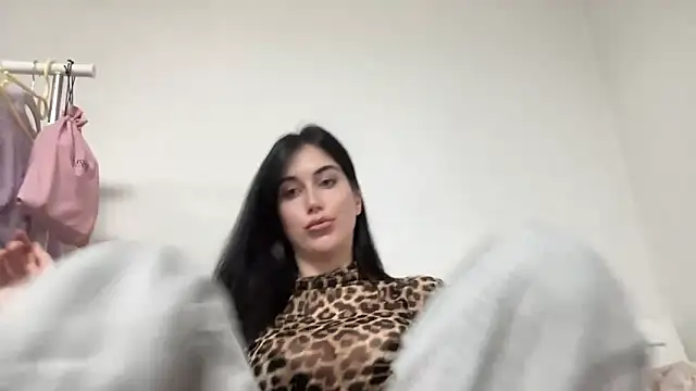 Snapshot of Talyo19 chatting on 4, 12, 2025 Talyo19 online show from 4, 12, 2025