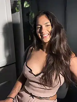 Snapshot of chicachocolate01 chatting on 12, 1, 2026 chicachocolate01 online show from 12, 1, 2026