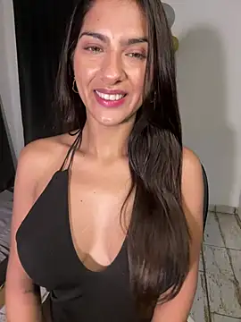 chicachocolate01 online show from 7, 4, 2026