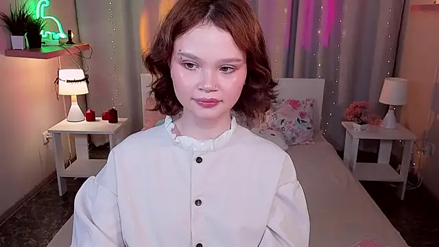 Snapshot of EmilyChaves chatting on 18, 6, 2026 EmilyChaves online show from 18, 6, 2026