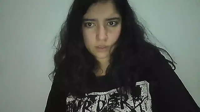 Snapshot of creepyh0e_ chatting on 24, 7, 2026 creepyh0e online show from 24, 7, 2026