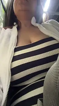 sweet shadil  online show from 8, 1, 2026