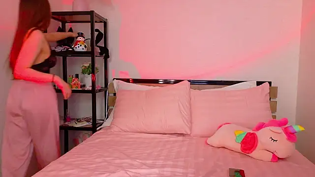 Snapshot of daddy_digger chatting on 17, 12, 2025 daddy digger online show from 17, 12, 2025