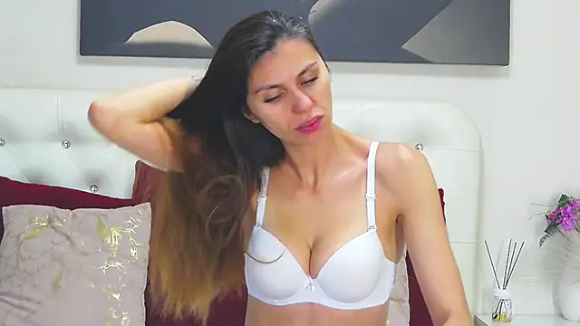 Snapshot of HaileyVixen chatting on 20, 11, 2025 HaileyVixen online show from 20, 11, 2025