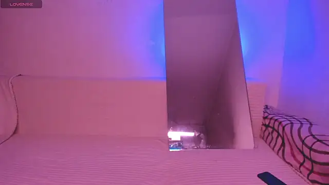 Lil Foxy9 online show from 18, 3, 2026