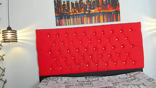 carolinacrus01 online show from 21, 9, 2025