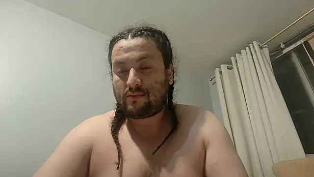 Snapshot of You-father chatting on 16, 9, 2025 You-father online show from 16, 9, 2025