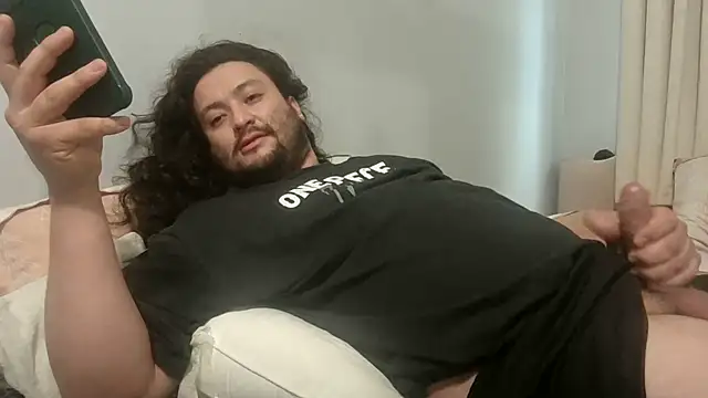 Snapshot of You-father chatting on 24, 9, 2025 You-father online show from 24, 9, 2025