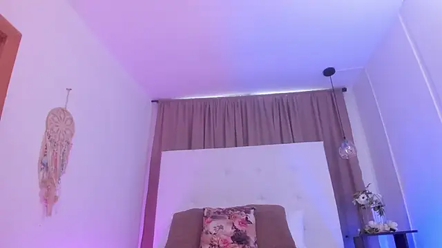 M0lly Beckers online show from 27, 10, 2025