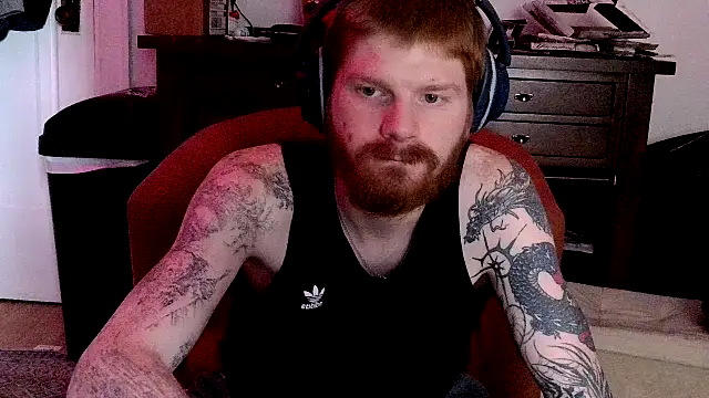 Snapshot of Magnetic127 chatting on 24, 11, 2025 Magnetic127 online show from 24, 11, 2025