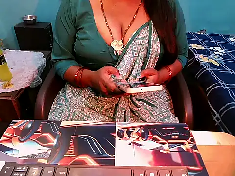 Snapshot of PREETI_BABY chatting on 19, 5, 2026 PREETI BABY online show from 19, 5, 2026
