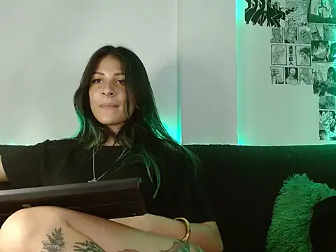 Snapshot of Chloe_paytone chatting on 5, 10, 2025 Chloe paytone online show from 5, 10, 2025