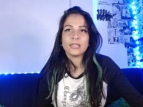 Snapshot of Chloe_paytone chatting on 6, 10, 2025 Chloe paytone online show from 6, 10, 2025