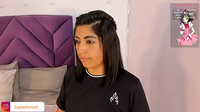 Kaylachannell online show from 11, 4, 2026