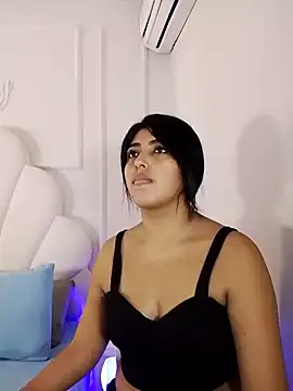 Kaylachannell online show from 18, 5, 2026