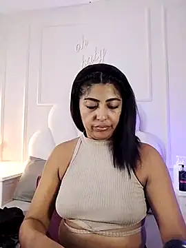 Snapshot of Kaylachannell chatting on 3, 7, 2026 Kaylachannell online show from 3, 7, 2026