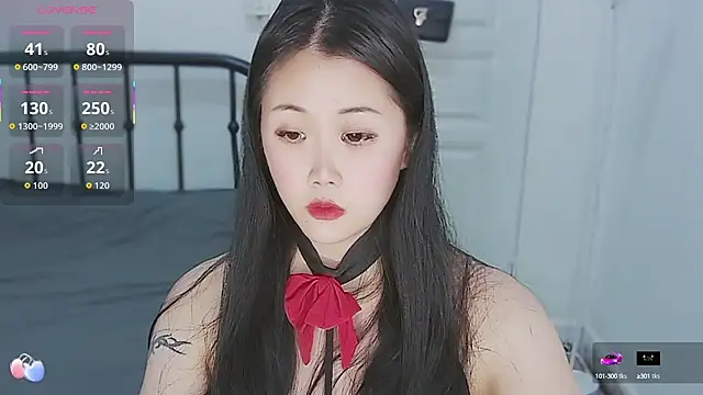 Snapshot of Haixi chatting on 13, 10, 2025 Haixi online show from 13, 10, 2025