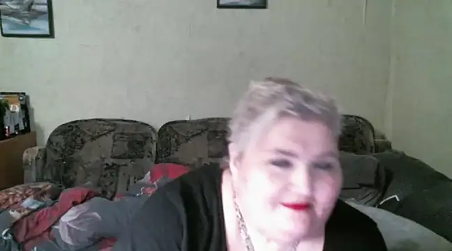 Snapshot of Lana555 chatting on 5, 3, 2025 Lana555 online show from 5, 3, 2025