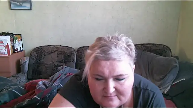 Snapshot of Lana555 chatting on 9, 3, 2025 Lana555 online show from 9, 3, 2025