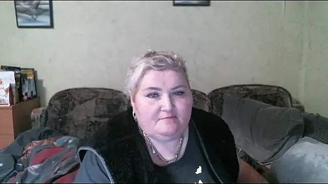Snapshot of Lana555 chatting on 9, 3, 2025 Lana555 online show from 9, 3, 2025