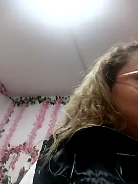 Snapshot of Asuna_yuuky chatting on 6, 3, 2026 Asuna yuuky online show from 6, 3, 2026