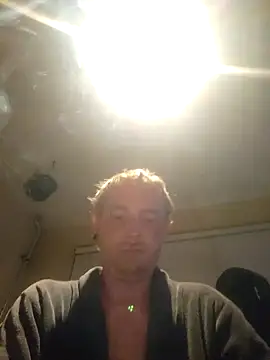 Snapshot of piercingpik chatting on 27, 4, 2026 piercingpik online show from 27, 4, 2026