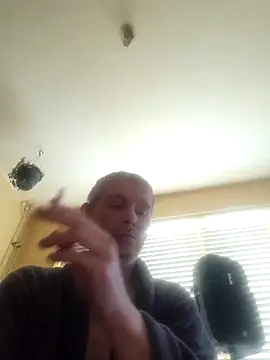 Snapshot of piercingpik chatting on 30, 4, 2026 piercingpik online show from 30, 4, 2026