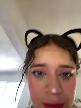 Snapshot of Lucy_YupiSweet chatting on 19, 12, 2025 Lucy YupiSweet online show from 19, 12, 2025