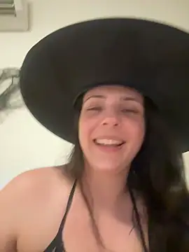 Snapshot of Lady_LauraRose chatting on 1, 11, 2025 Lady LauraRose online show from 1, 11, 2025