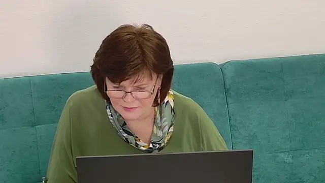 Snapshot of Sandra_Sunrise chatting on 14, 12, 2025 Sandra Sunrise online show from 14, 12, 2025