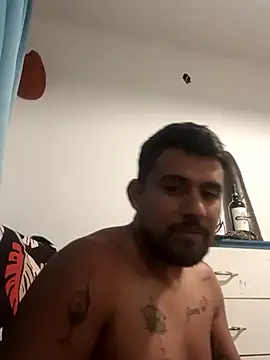 Snapshot of maxiiii125 chatting on 24, 11, 2025 maxiiii125 online show from 24, 11, 2025